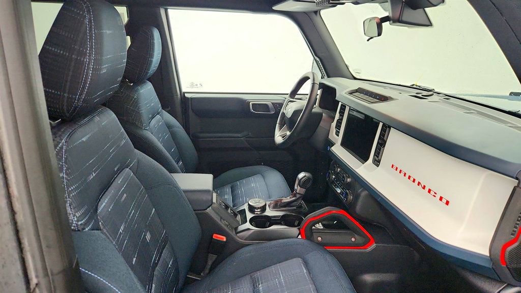 Used 2025 Ford Bronco Heritage Edition image 23