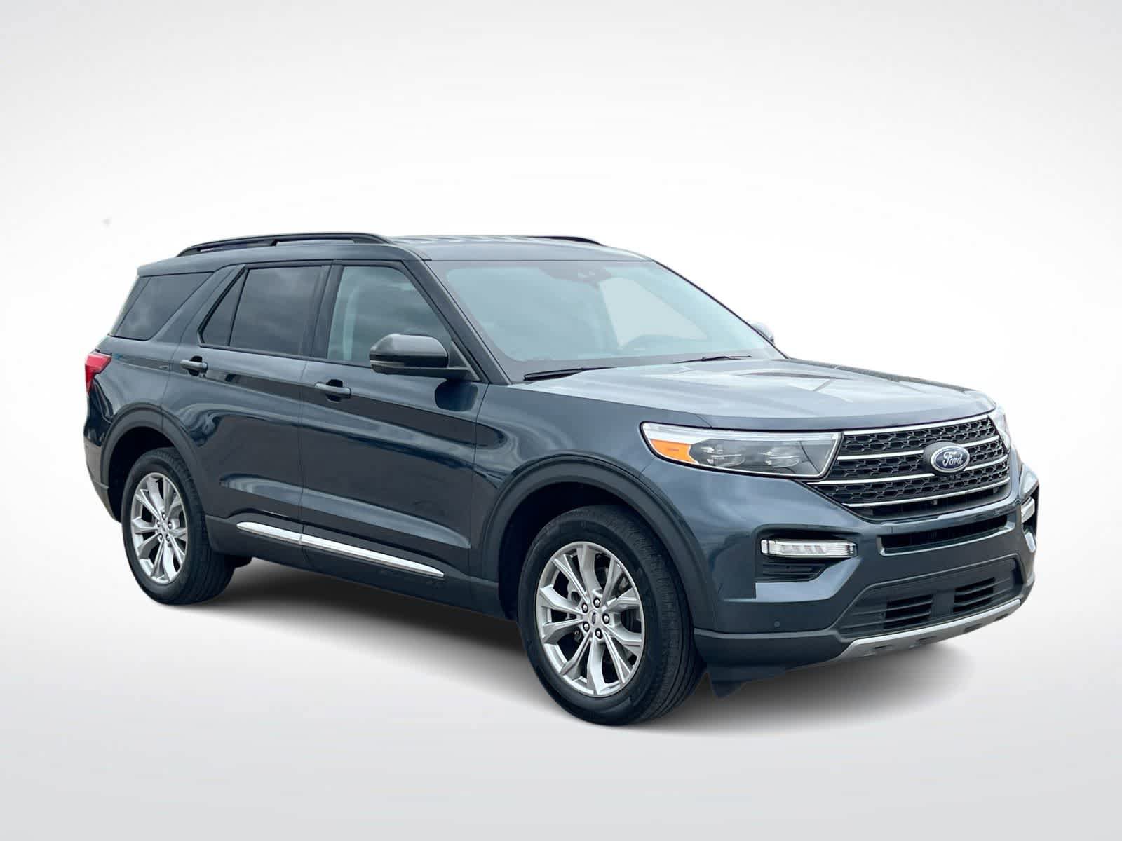 Used 2023 Ford Explorer XLT w/ Equipment Group 202A AWD/4WD video 2