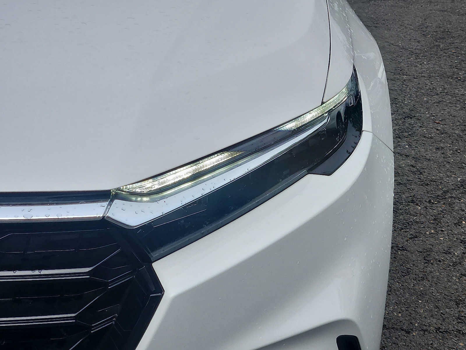 Certified 2023 Honda CR-V EX image 9