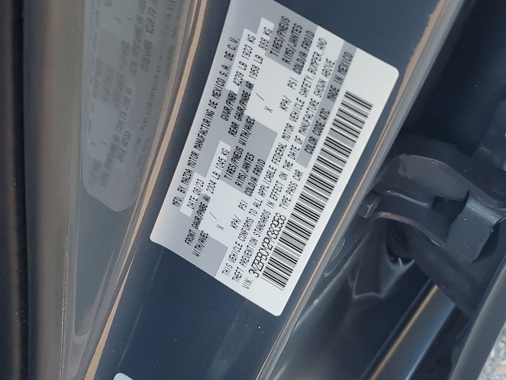Used 2023 MAZDA MAZDA3 s image 51