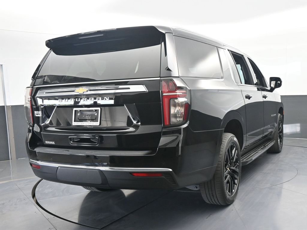 Used 2024 Chevrolet Suburban LS w/ Driver Alert Package RWD image 5