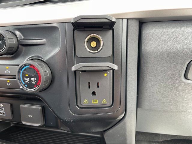 New 2025 Ford F450 XL w/ XL Chrome Package image 24