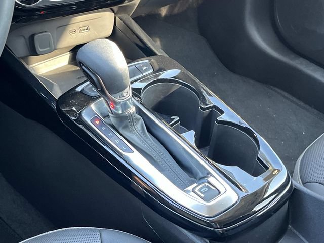 Certified 2024 Chevrolet Trax ACTIV w/ Sunroof Package FWD image 34