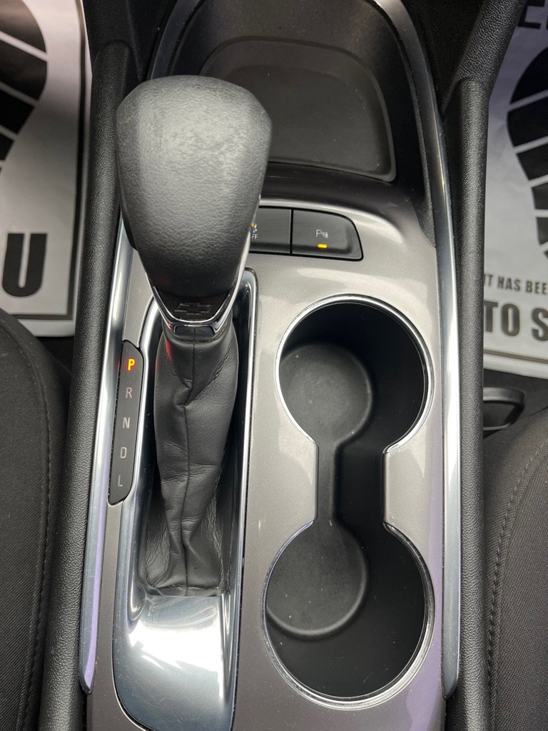 Used 2022 Chevrolet Malibu LS w/ Driver Confidence Package II image 11