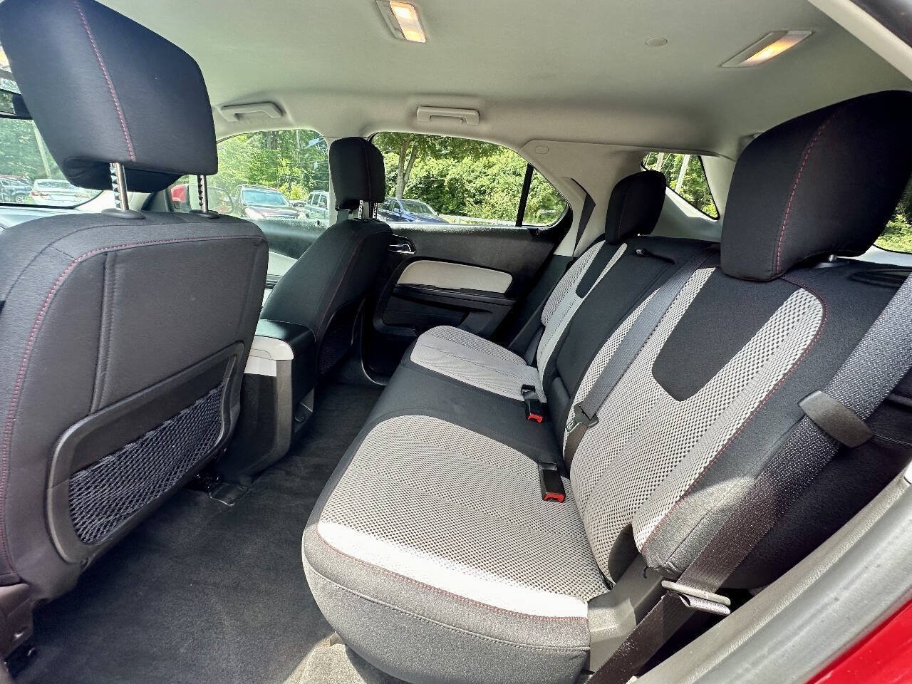 Used 2012 Chevrolet Equinox LT w/ Driver Convenience Package FWD image 12