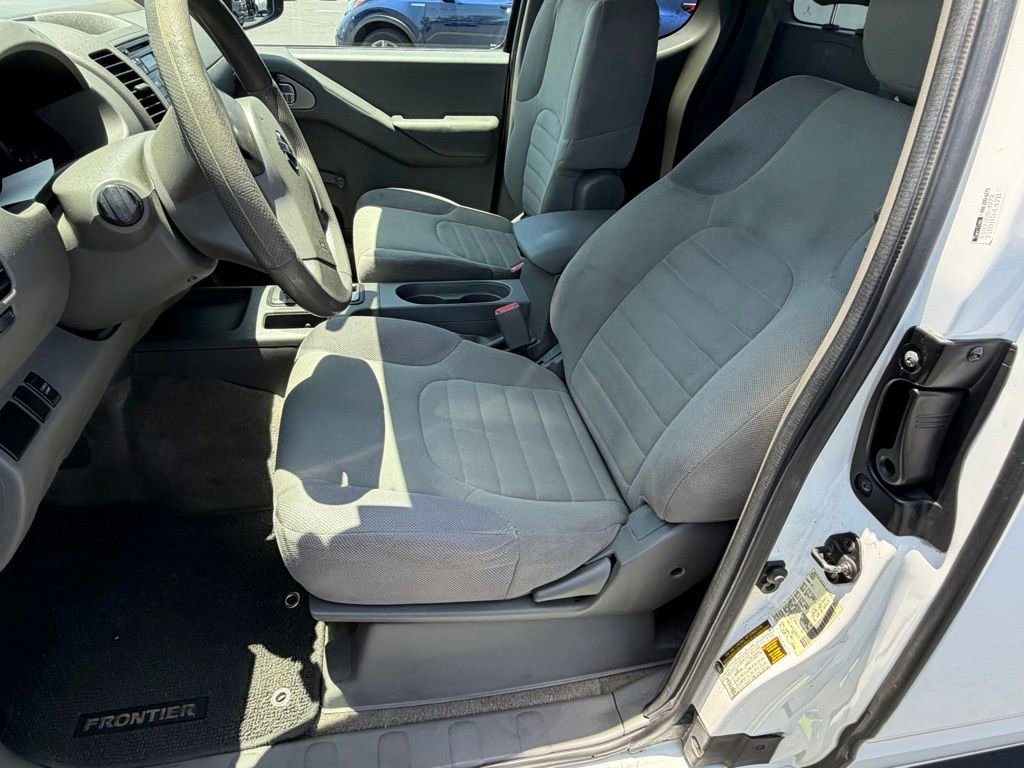 Used 2012 Nissan Frontier S w/ S Preferred Pkg RWD image 19