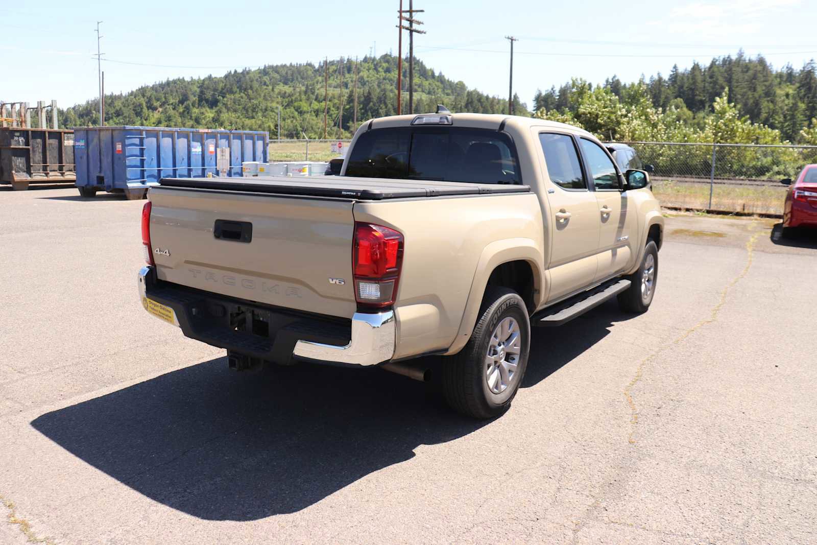 Used 2019 Toyota Tacoma SR5 AWD/4WD image 5