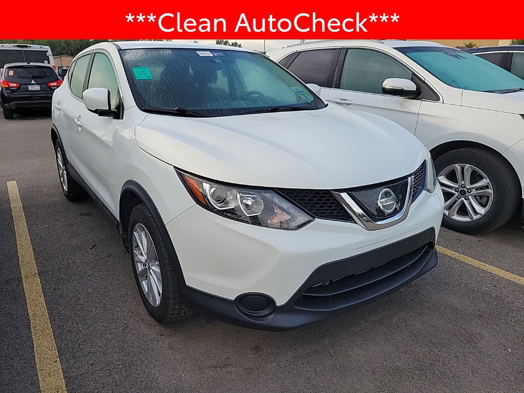 Used 2019 Nissan Rogue Sport S w/ Appearance Package AWD/4WD image 3