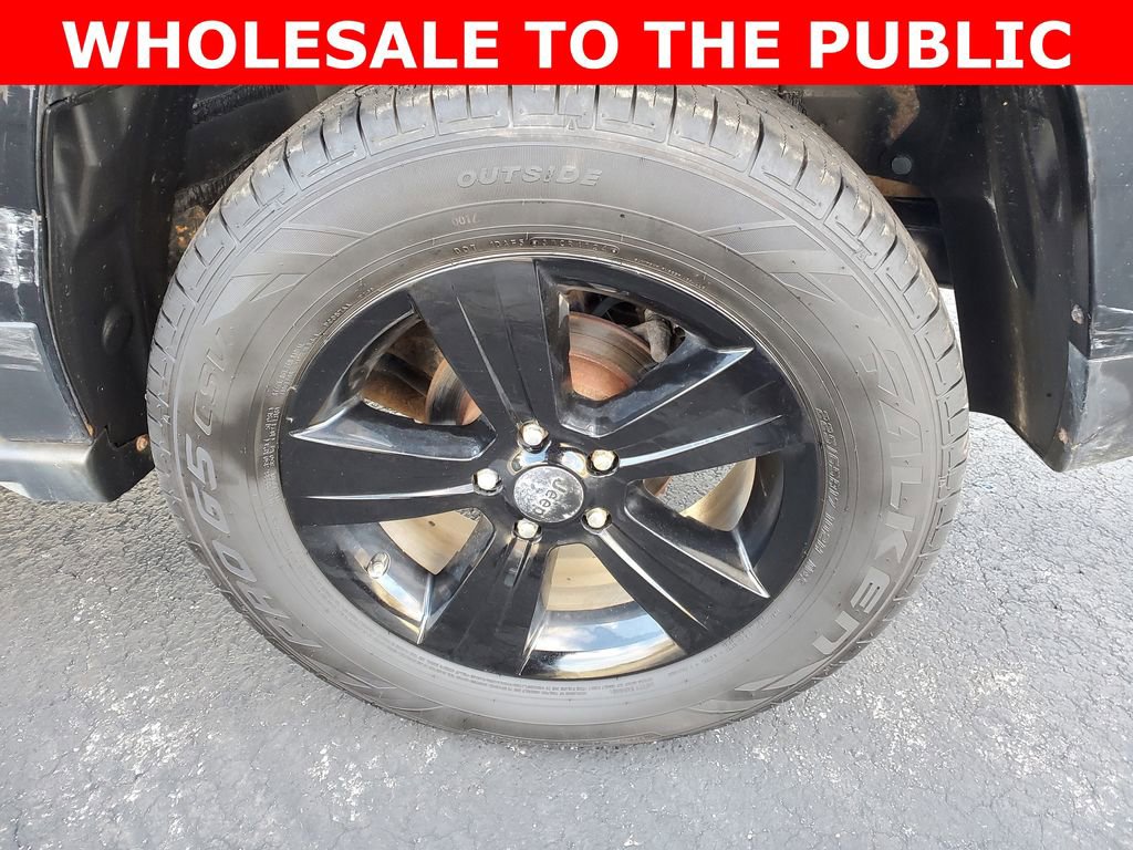 Used 2013 Jeep Patriot Sport w/ Tire & Wheel Group image 21