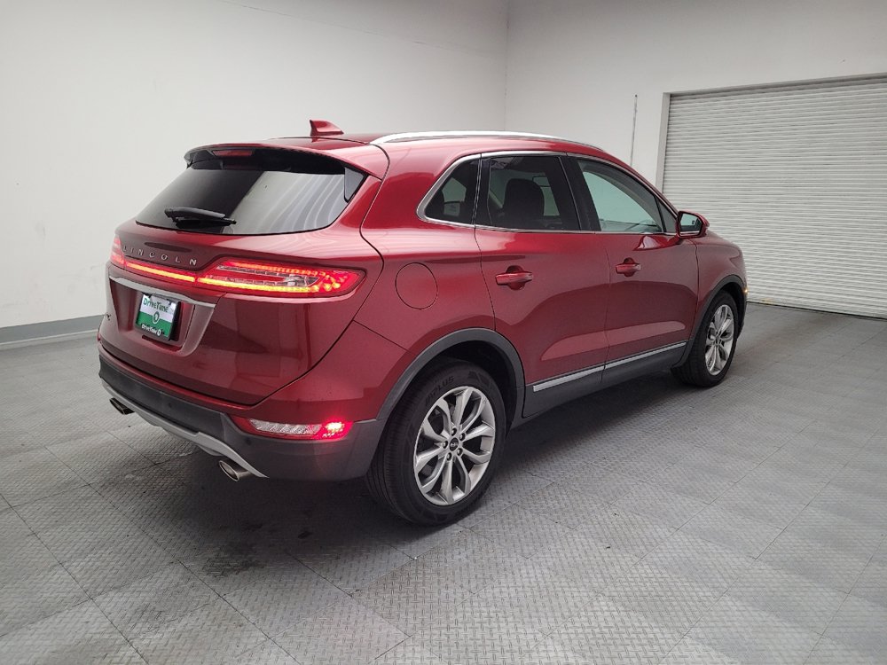 Used 2019 Lincoln MKC Select w/ Select Plus Package FWD image 9
