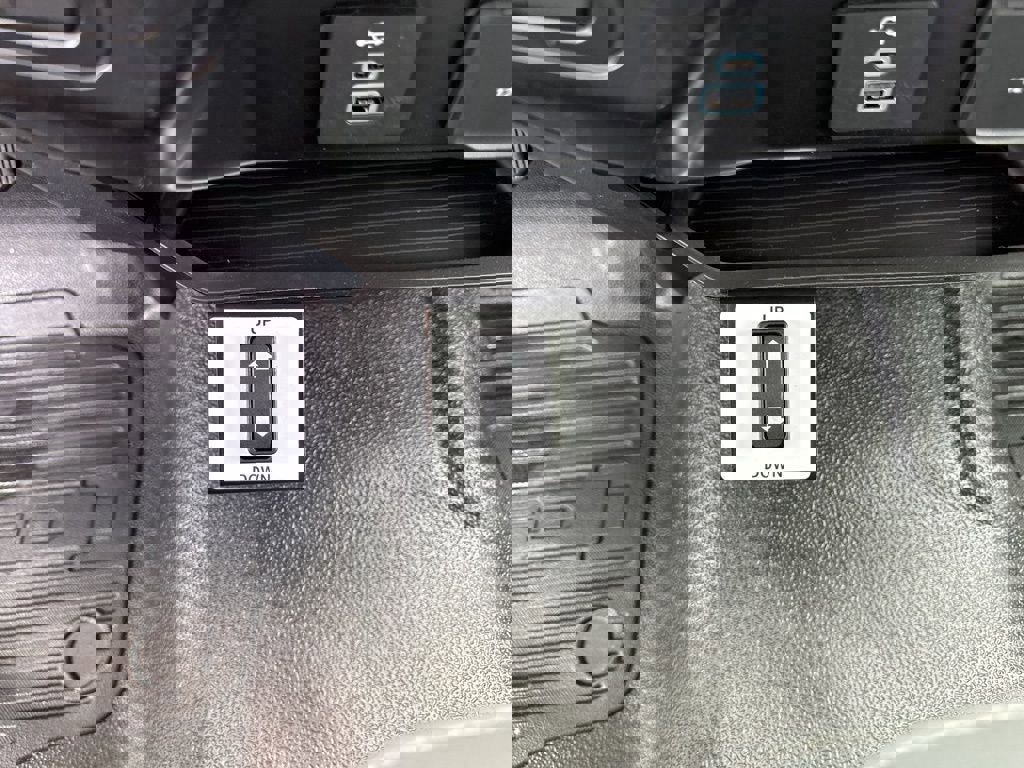 New 2026 Ford F350 XL w/ XL Chrome Package image 11