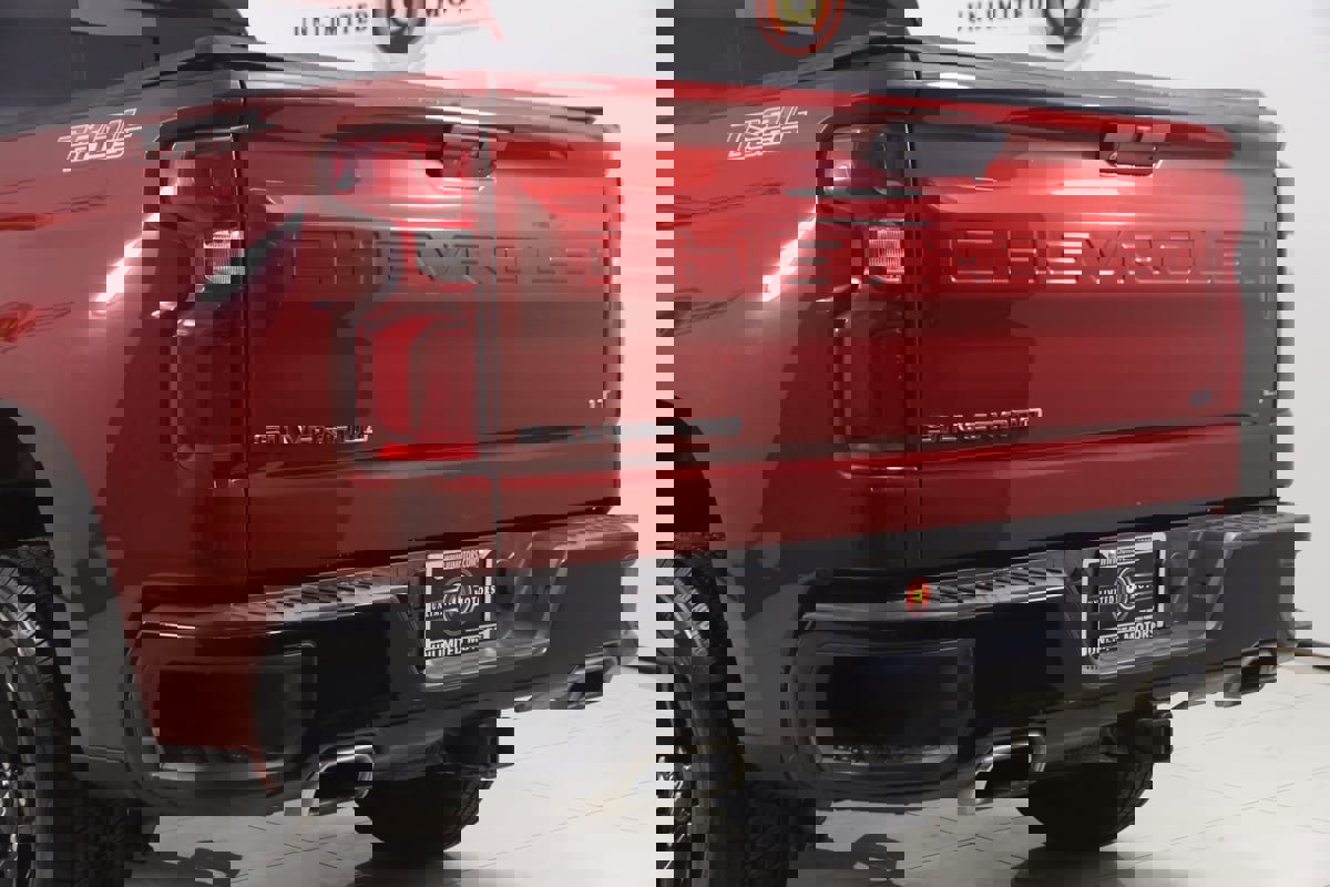 Used 2020 Chevrolet Silverado 1500 LT Trail Boss image 19