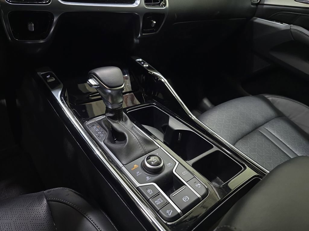 Used 2023 Kia Sorento SX image 28