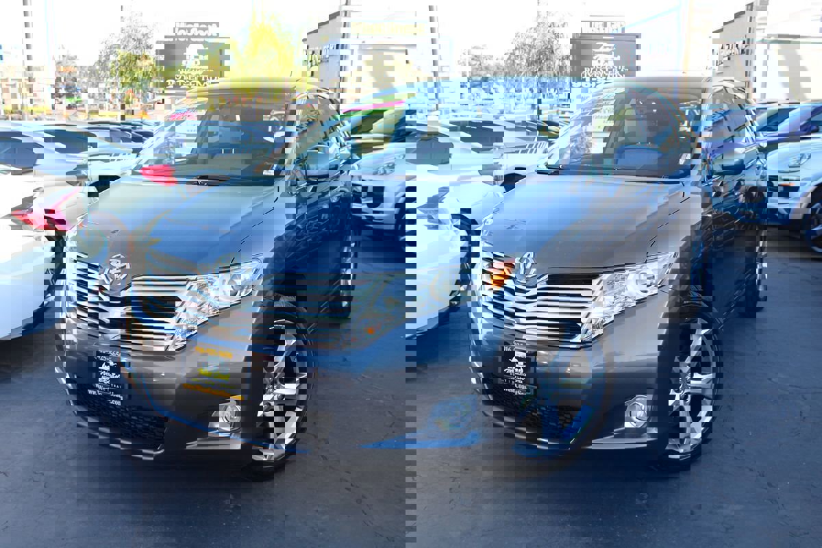 Used 2009 Toyota Venza image 40