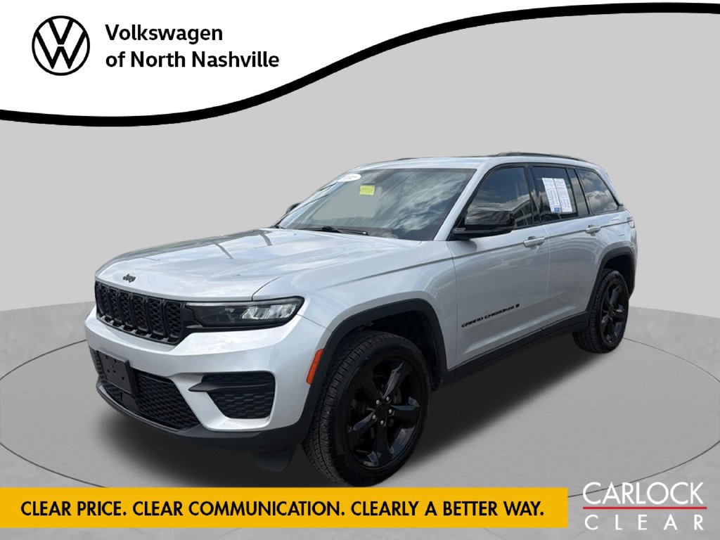 Used 2023 Jeep Grand Cherokee Altitude AWD/4WD image 1