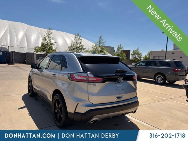 Used 2020 Ford Edge Titanium AWD/4WD image 4