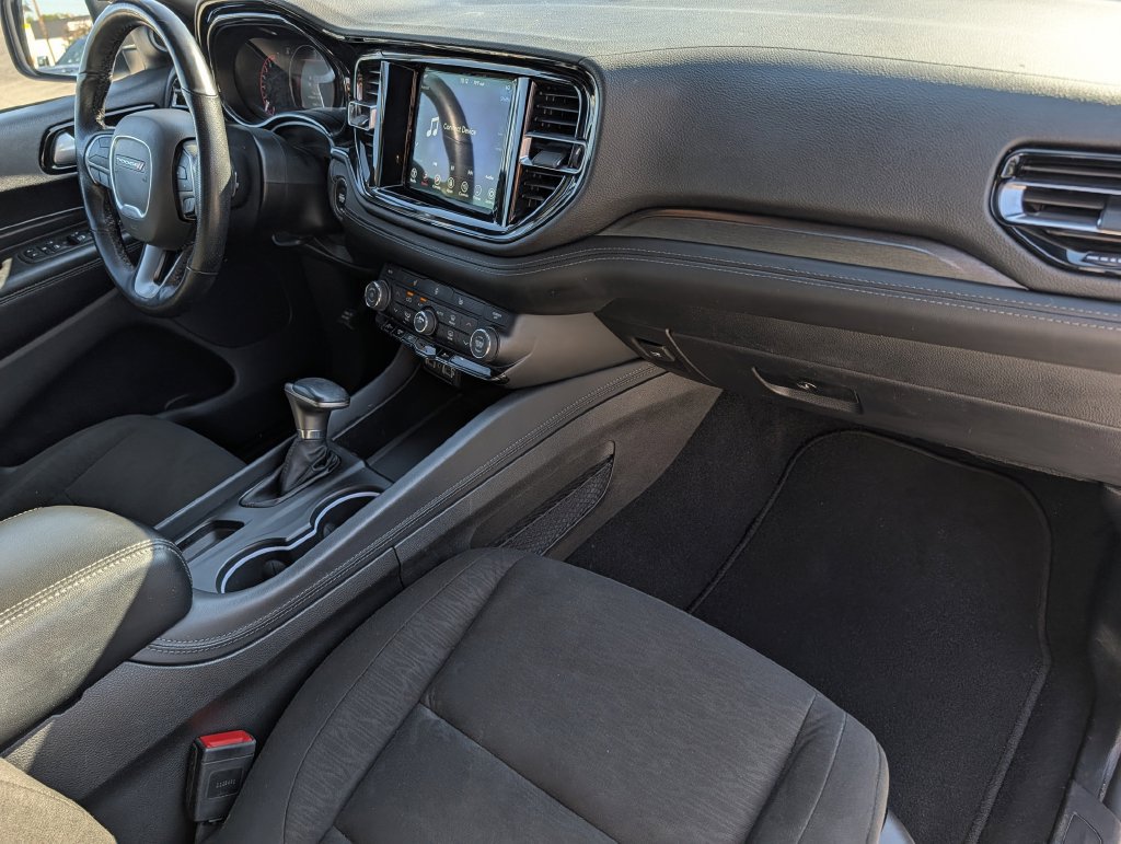 Used 2024 Dodge Durango SXT w/ 3rd Row Seating Group AWD/4WD image 33