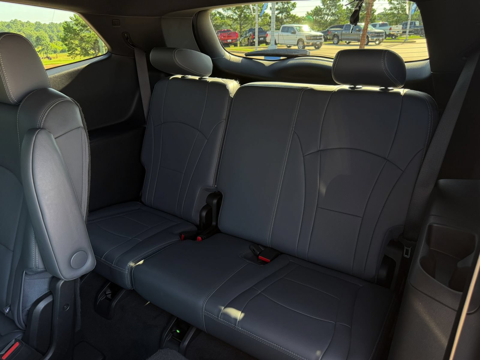 Used 2023 Buick Enclave Essence w/ Trailering Package, 5000 lbs. FWD image 30