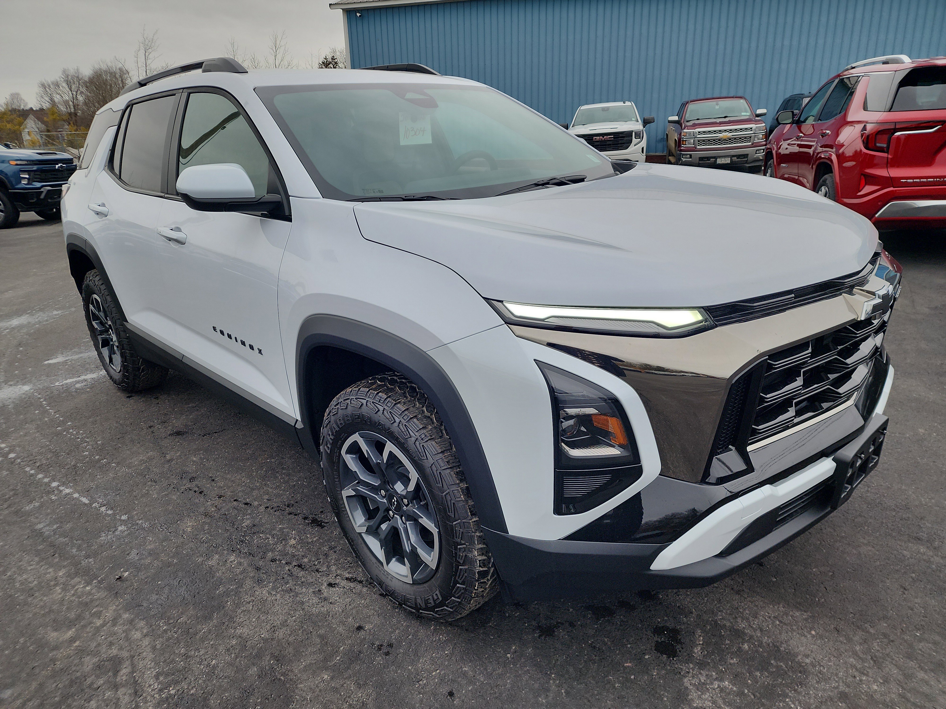 New 2026 Chevrolet Equinox ACTIV w/ Convenience Package III image 2