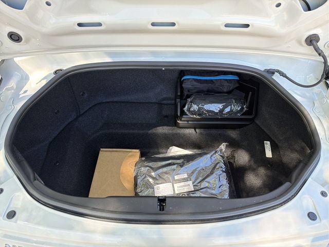 New 2026 MAZDA MX-5 Miata Club w/ Interior Package RWD image 25