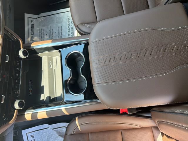 New 2026 Chevrolet Tahoe High Country AWD/4WD image 17