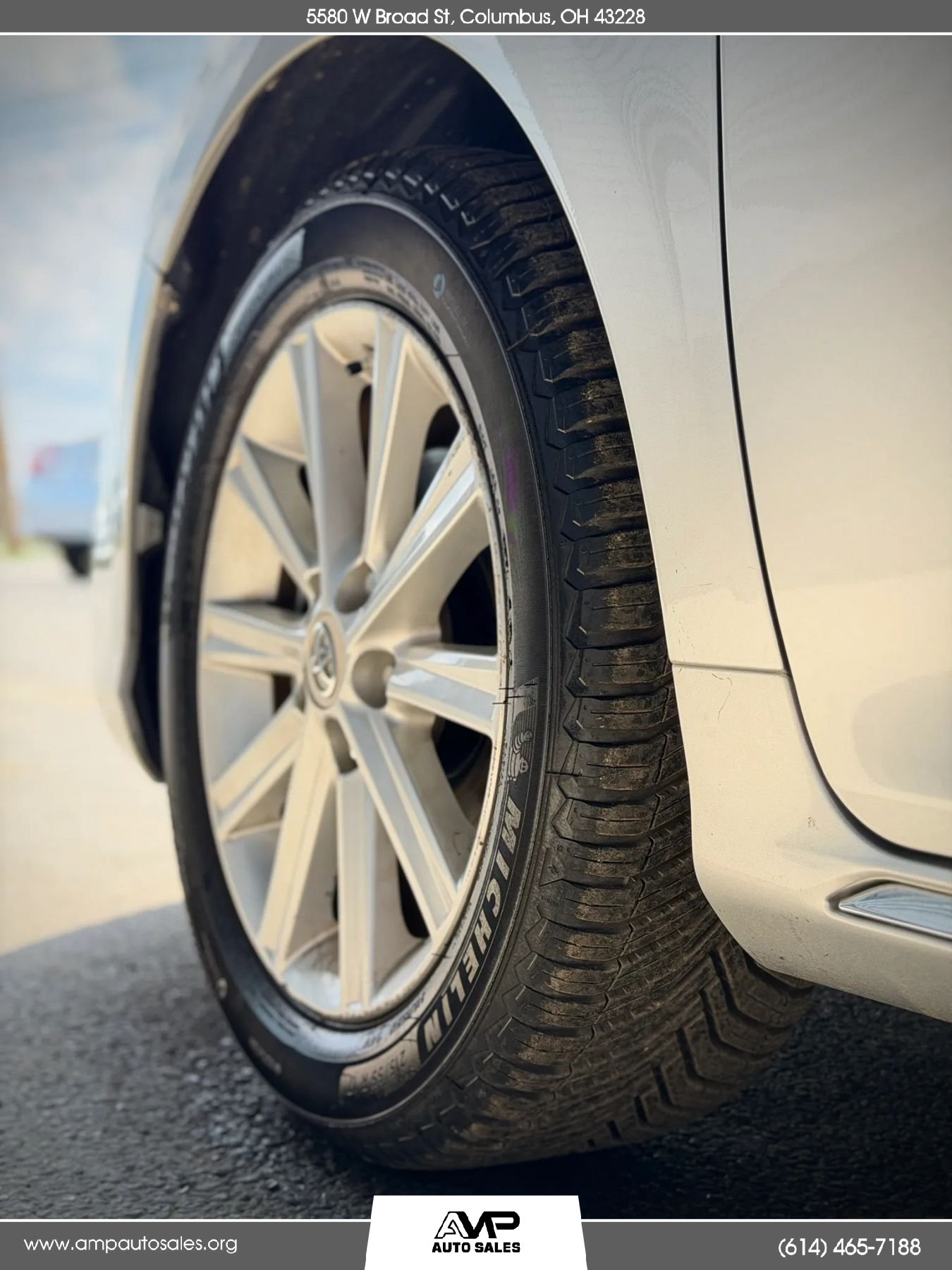 Used 2012 Toyota Camry XLE FWD image 22