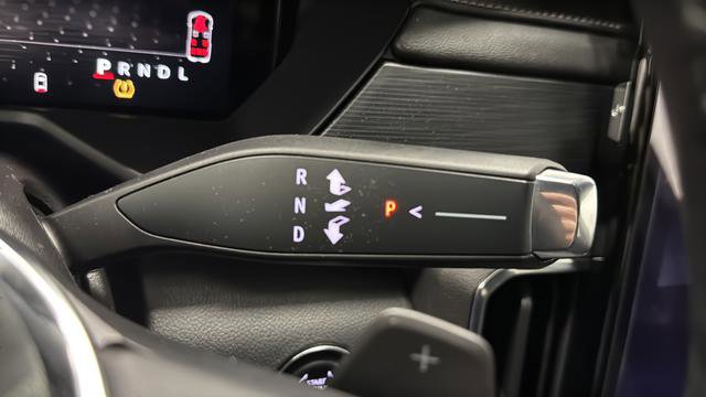 Used 2024 GMC Acadia Elevation w/ Trailering Package image 17