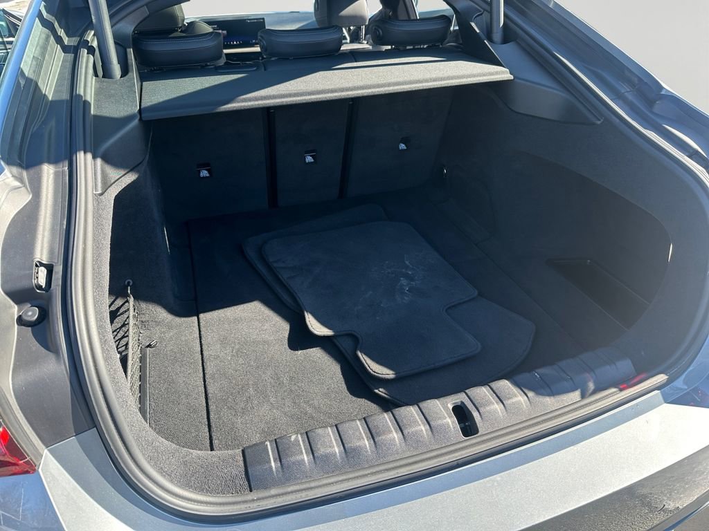 Used 2025 BMW i4 xDrive40i w/ Parking Assistance Package image 30