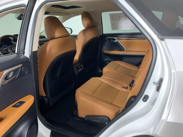 Used 2021 Lexus RX 350L Premium w/ Premium Package image 38