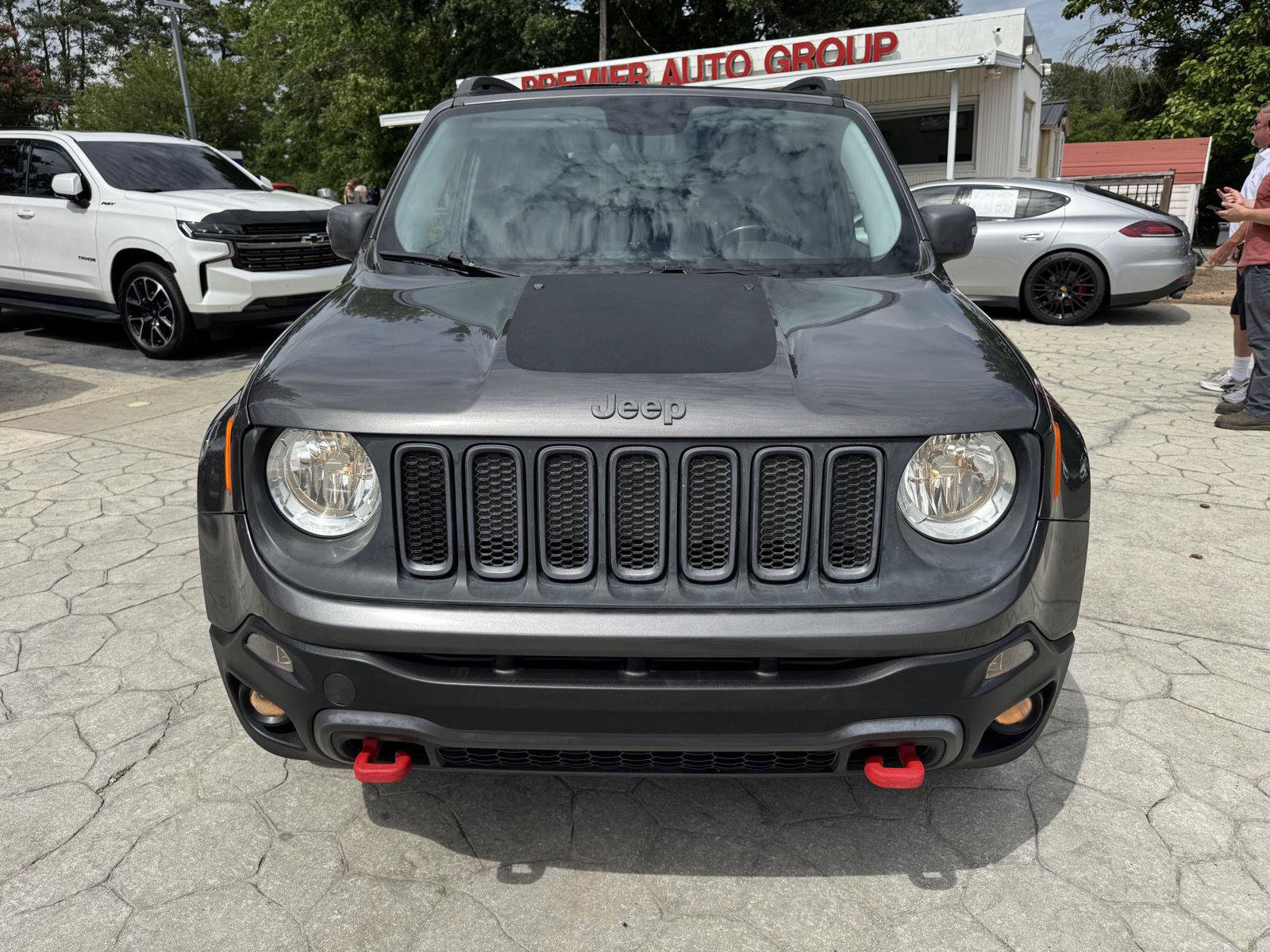 Used 2016 Jeep Renegade Trailhawk AWD/4WD image 17