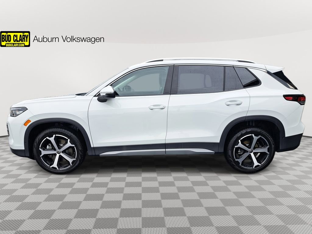 New 2025 Volkswagen Tiguan SE AWD/4WD image 9