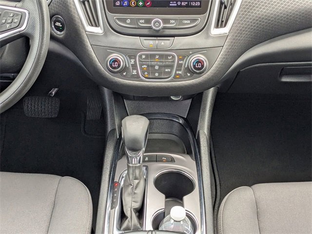 Used 2024 Chevrolet Malibu LT image 17