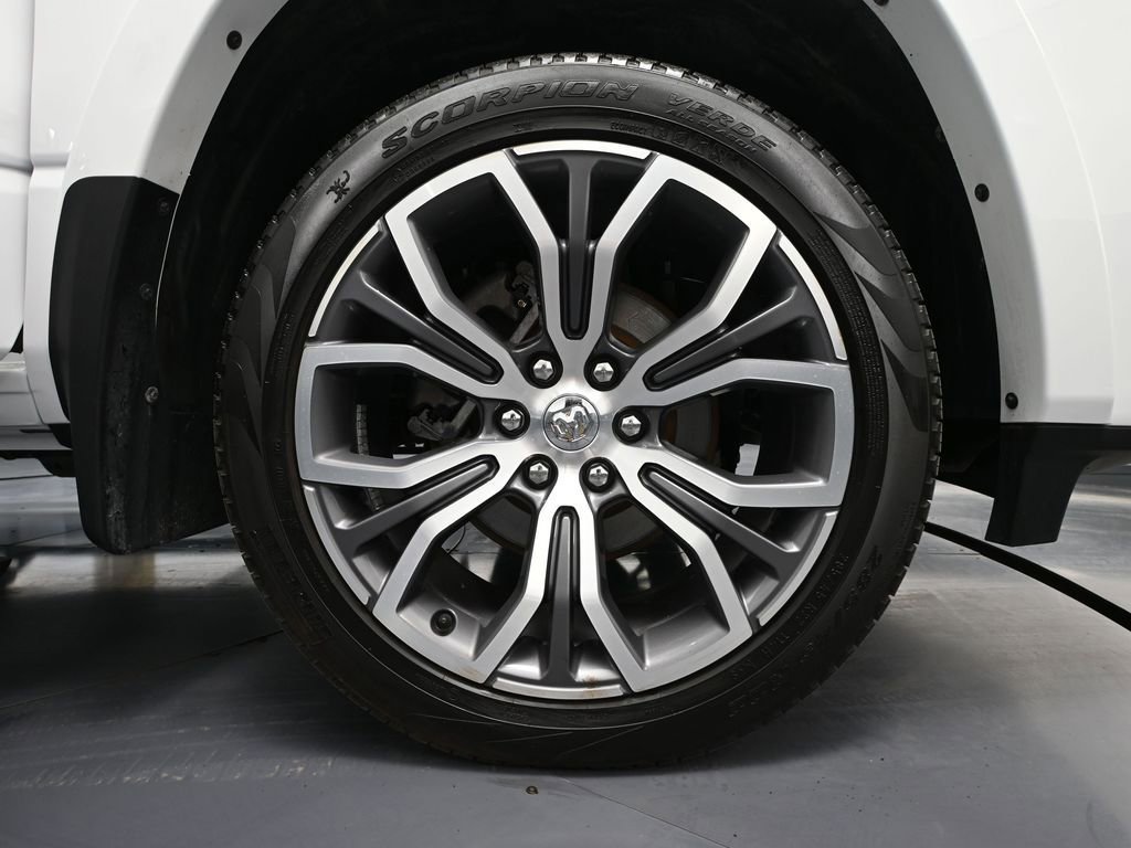 Used 2025 RAM 1500 Tungsten w/ Trailer Tow Group AWD/4WD image 17