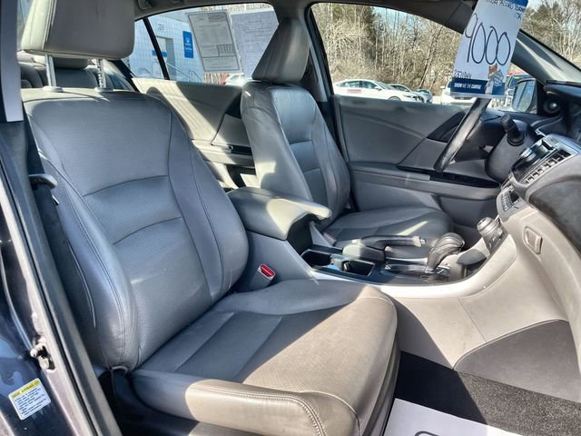 Used 2014 Honda Accord Touring image 28