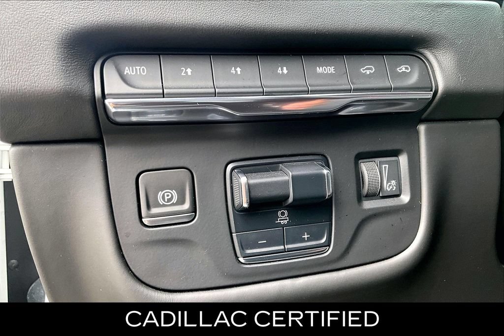 Certified 2025 Cadillac Escalade ESV Sport Platinum AWD/4WD image 33