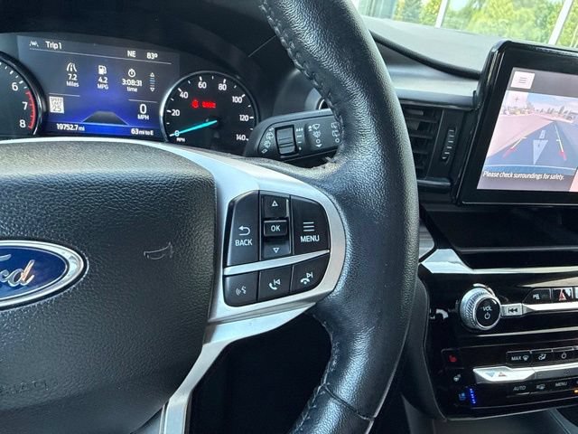 Used 2022 Ford Explorer Limited w/ Equipment Group 301A AWD/4WD image 39