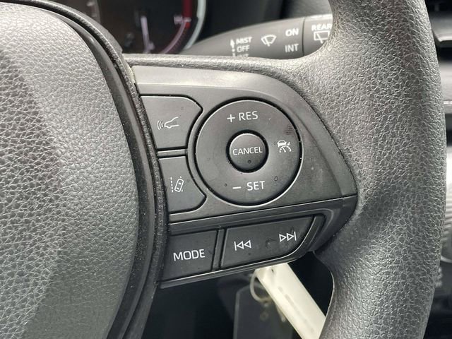 Used 2024 Toyota RAV4 LE image 20