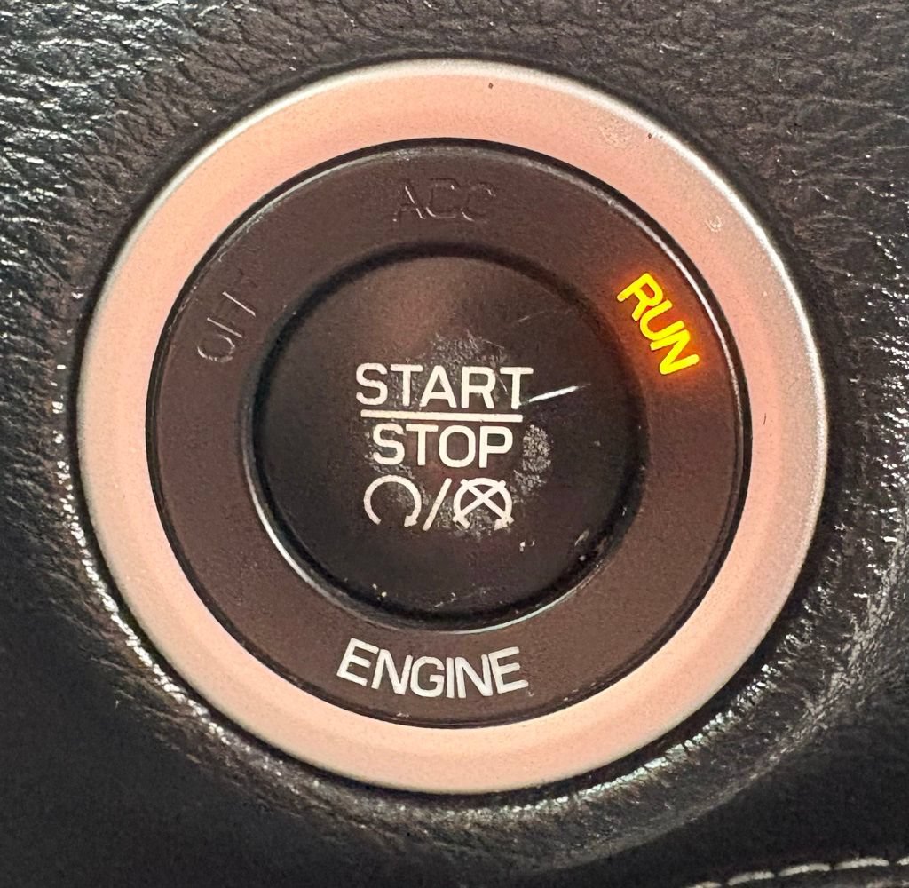 Used 2016 Dodge Challenger R/T Plus RWD image 13