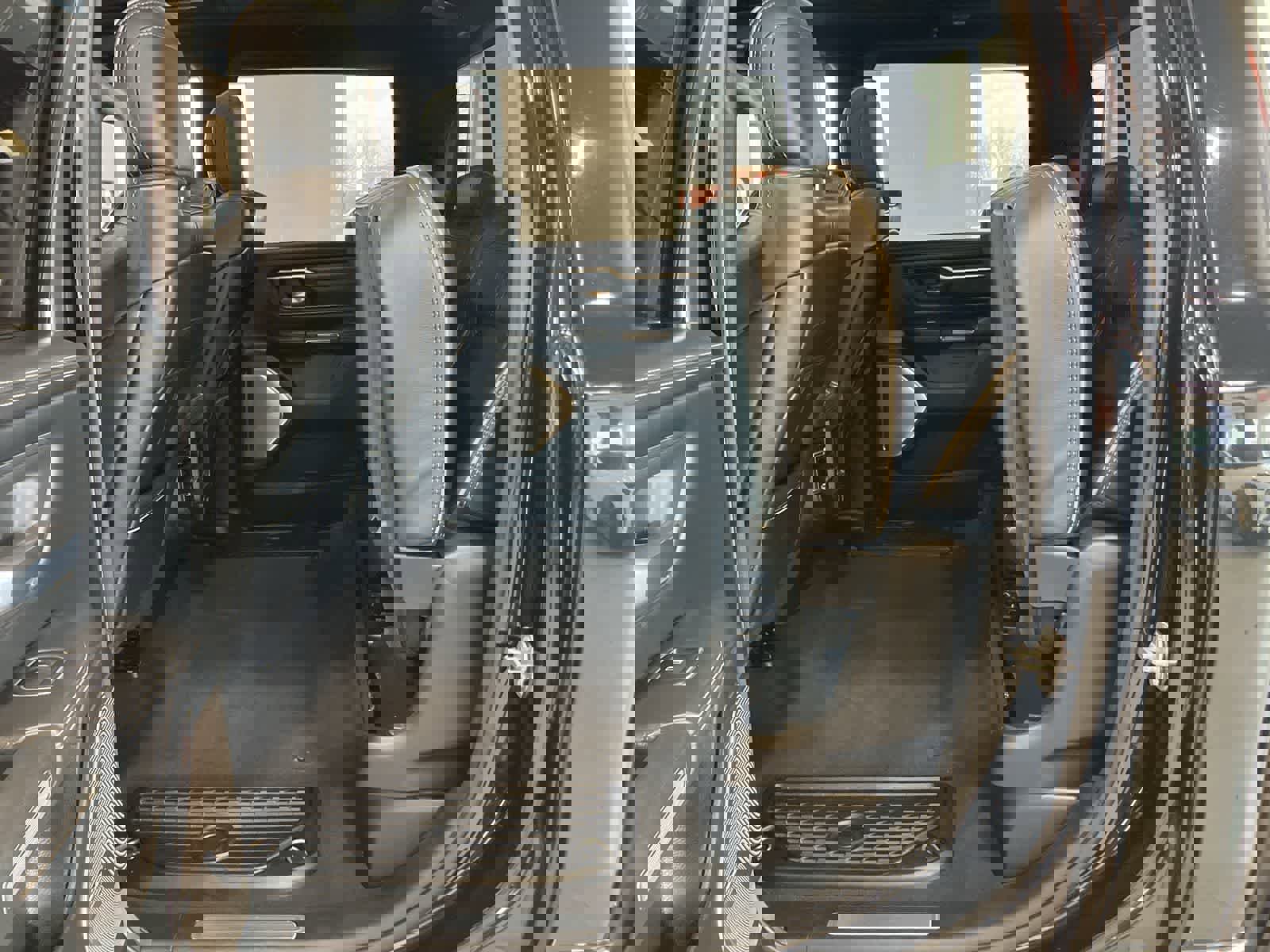 Used 2019 RAM 1500 Limited image 32