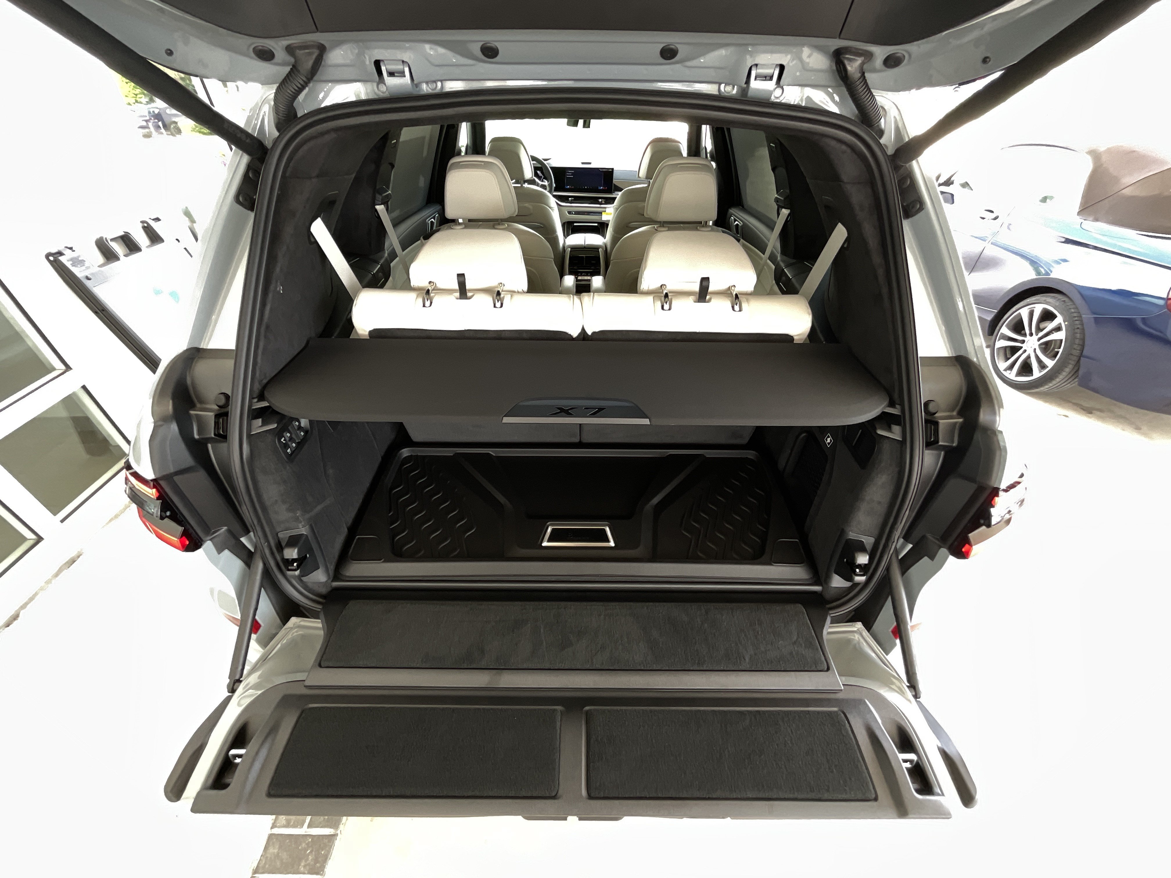 New 2027 BMW X7 M60i AWD/4WD image 32