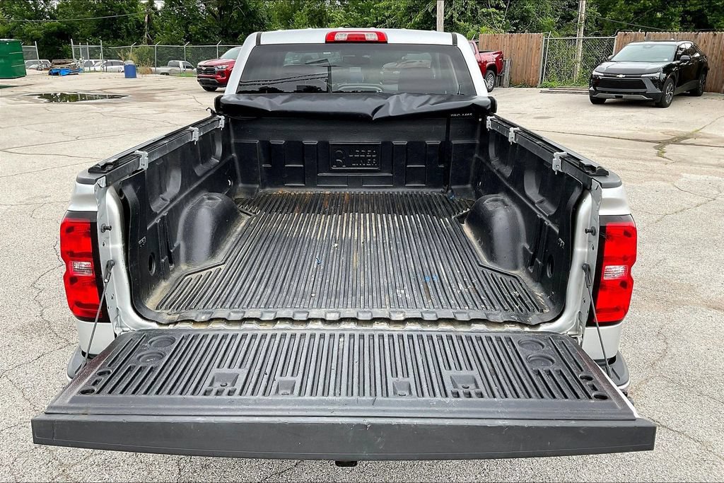 Used 2019 Chevrolet Silverado 1500 LT AWD/4WD image 23