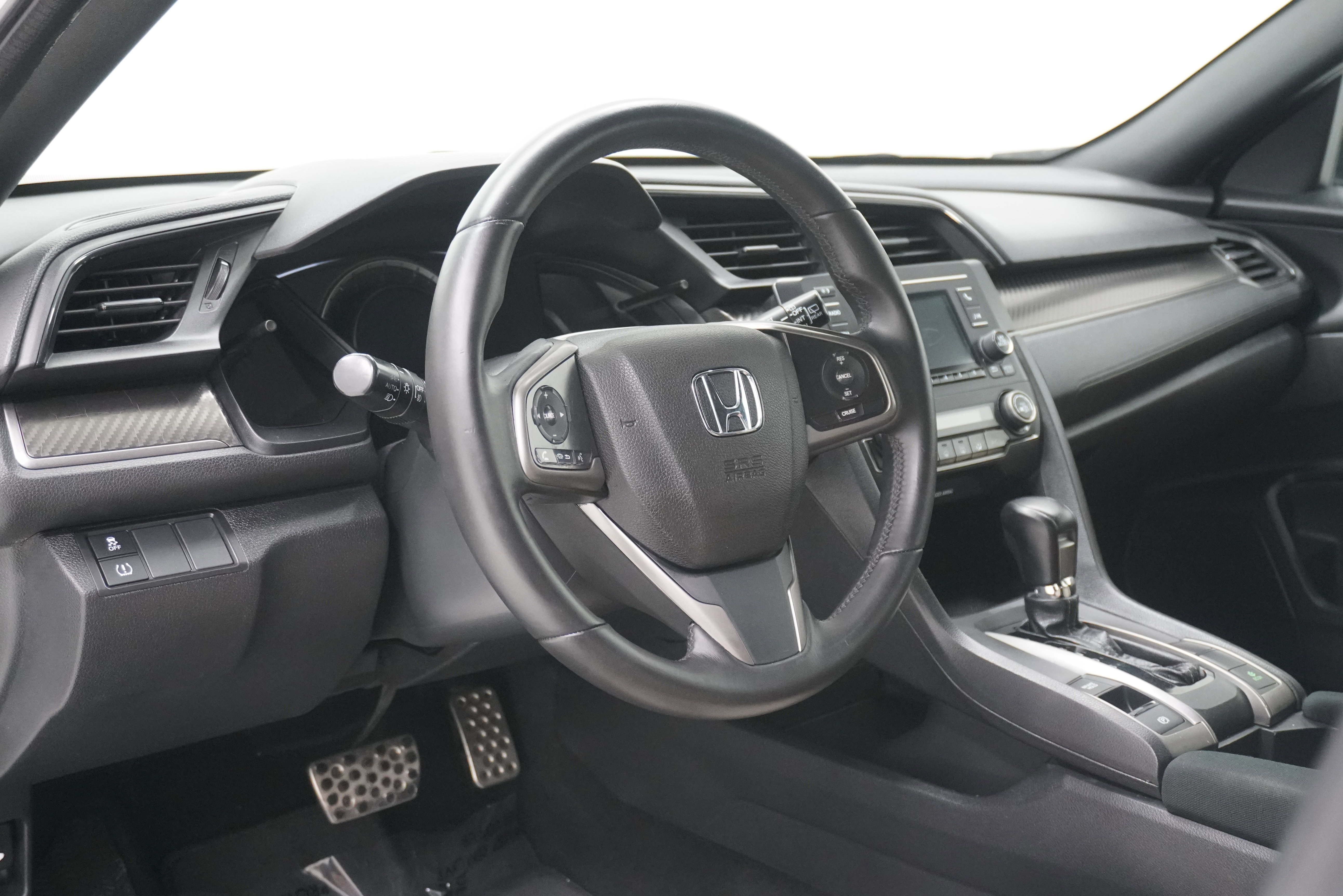 Used 2018 Honda Civic Sport image 10