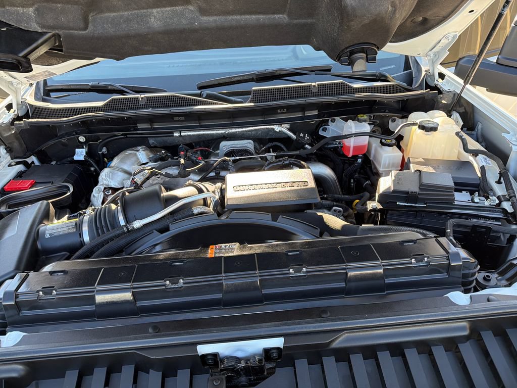 Used 2025 Chevrolet Silverado 2500 LT AWD/4WD image 22