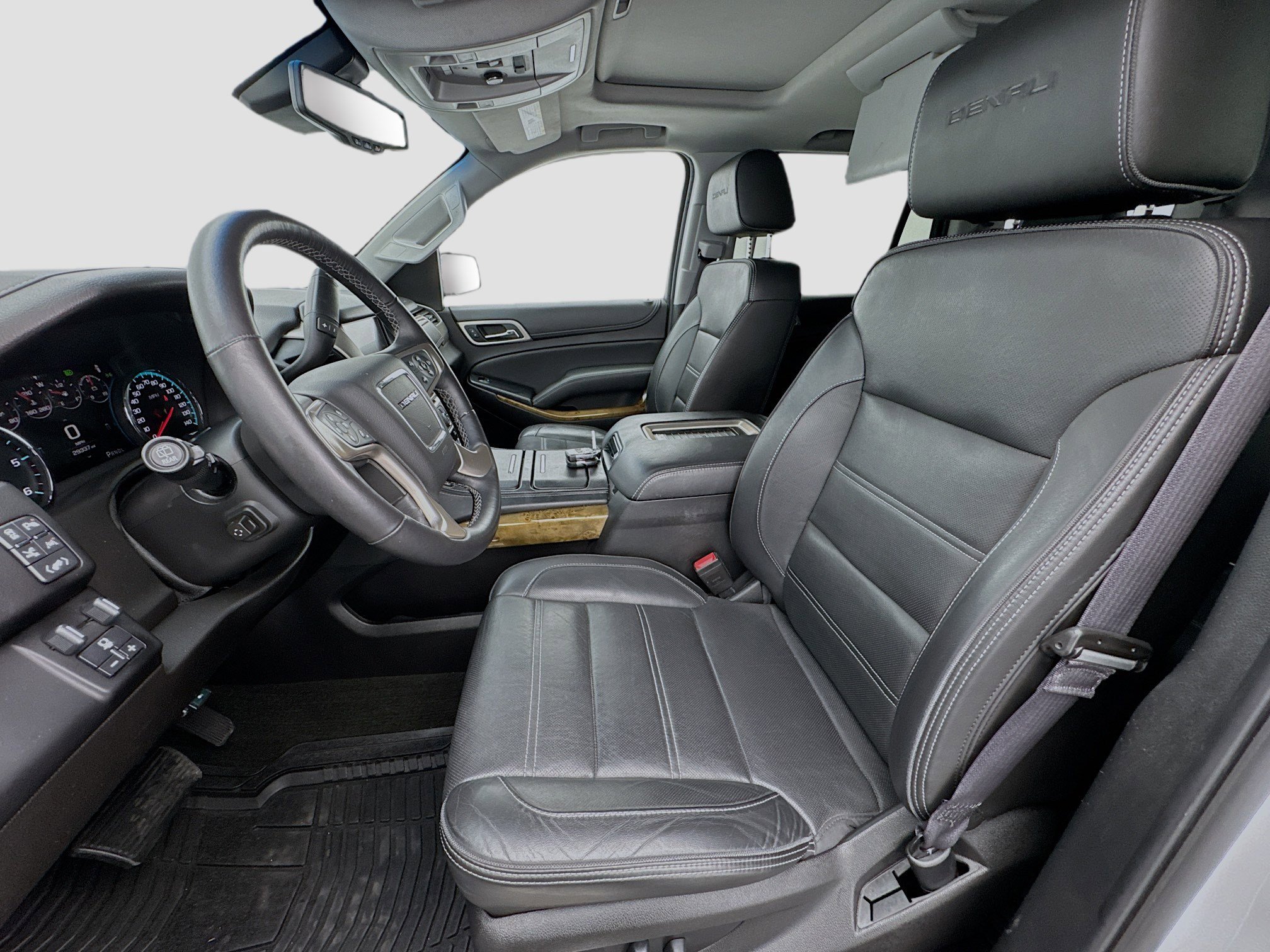 Used 2017 GMC Yukon Denali w/ Open Road Package image 13