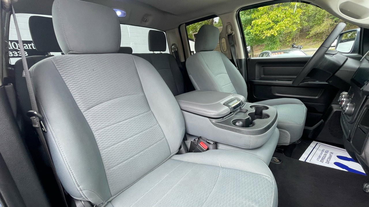 Used 2018 RAM 1500 Express w/ Express Value Package image 27