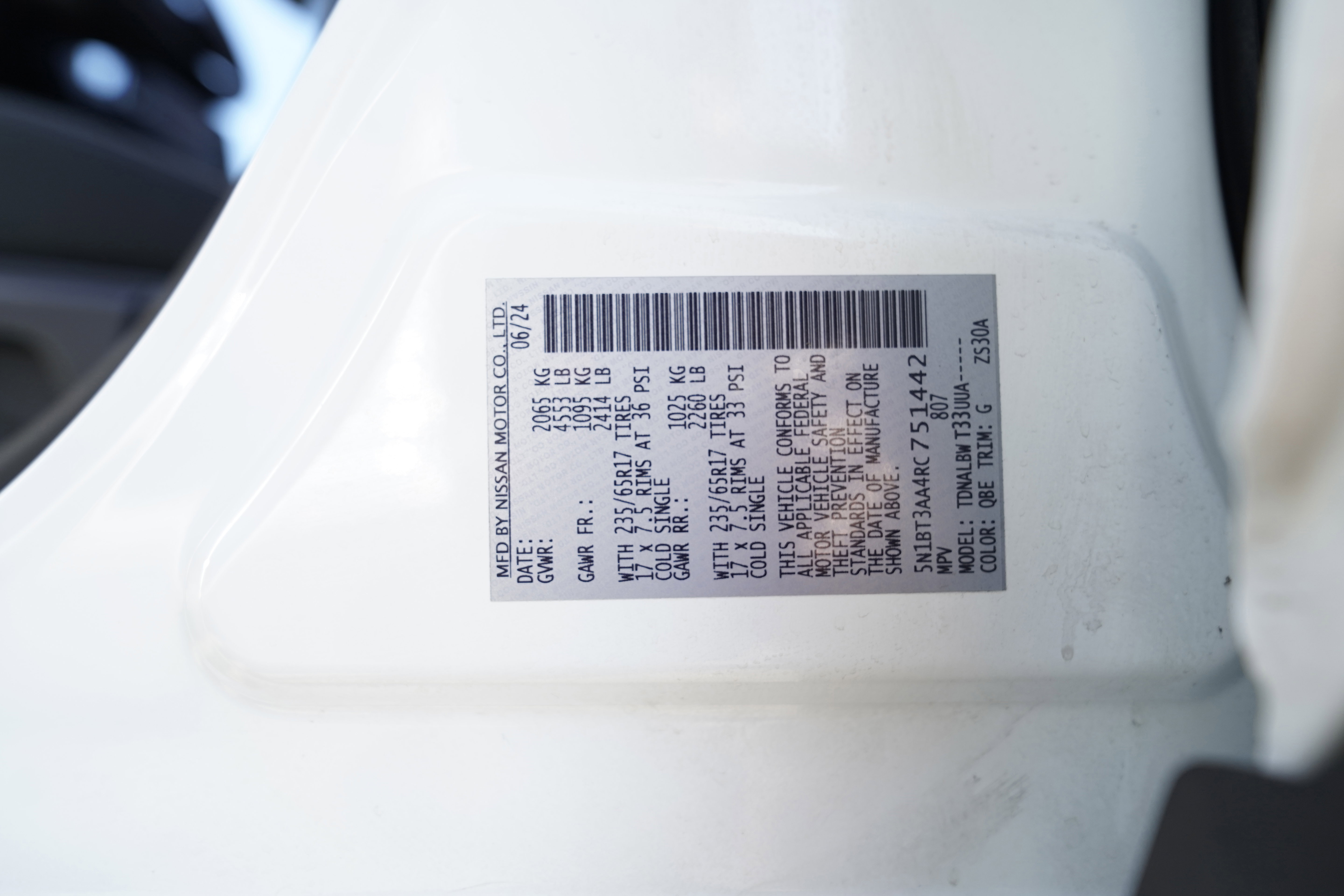 Used 2024 Nissan Rogue S image 38