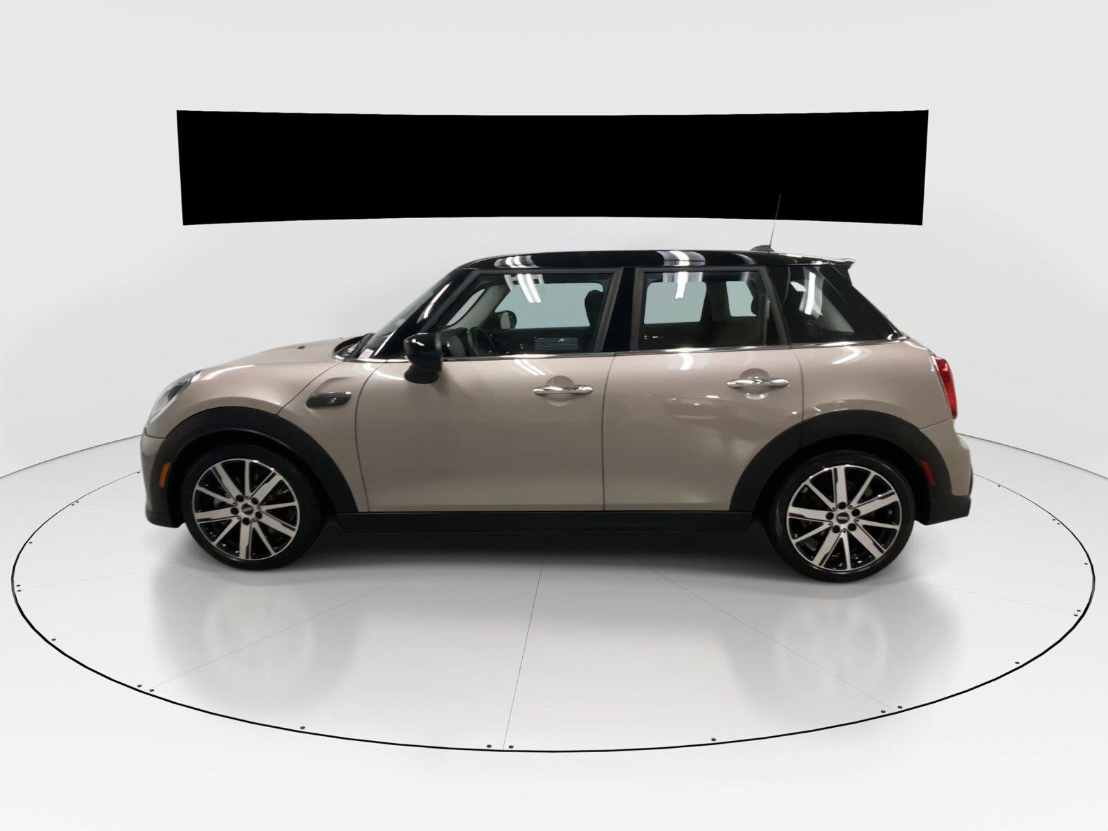 Used 2023 MINI Cooper S FWD image 6