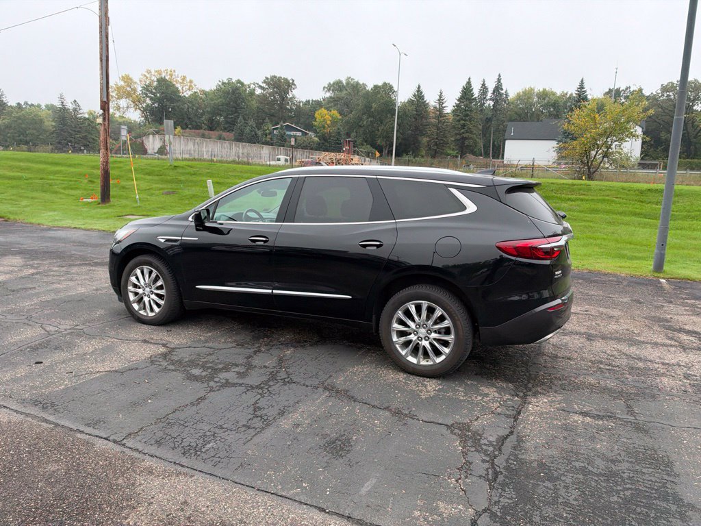 Used 2018 Buick Enclave Premium w/ Experience Buick Package AWD/4WD image 33
