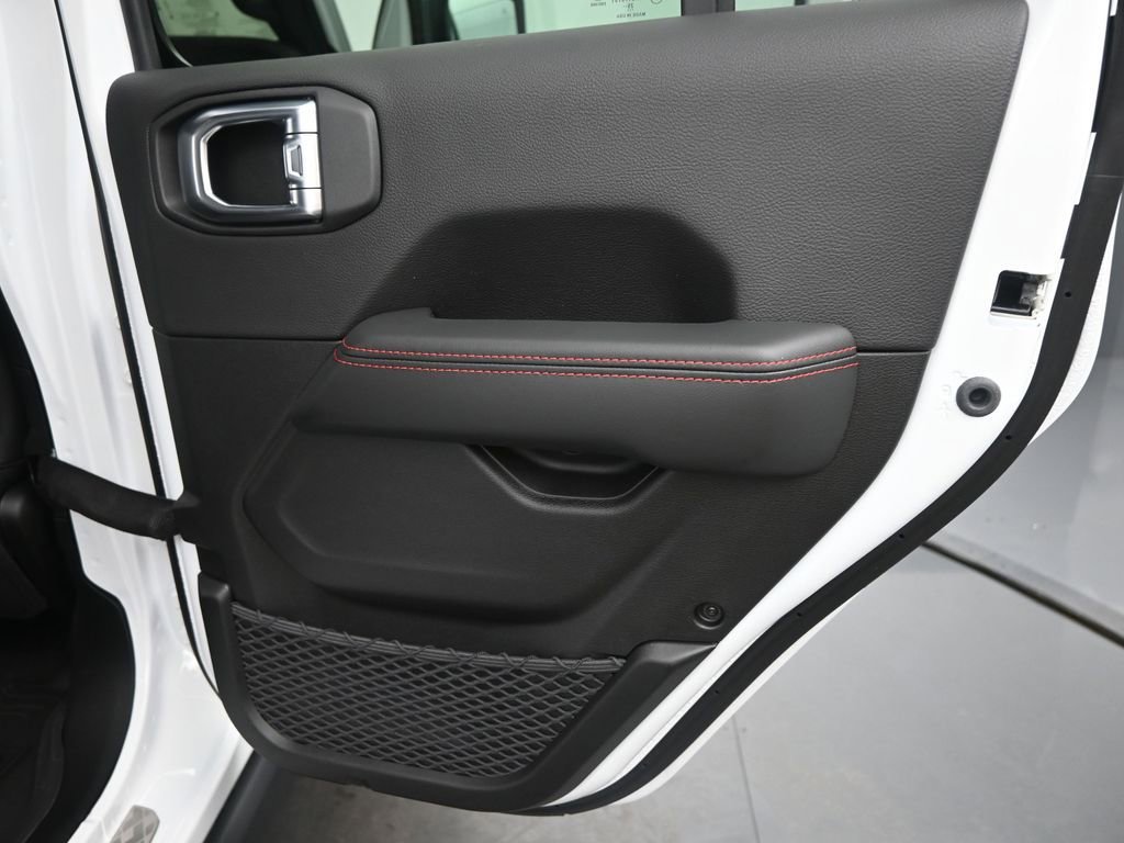 New 2026 Jeep Gladiator Rubicon w/ Safety Group image 16