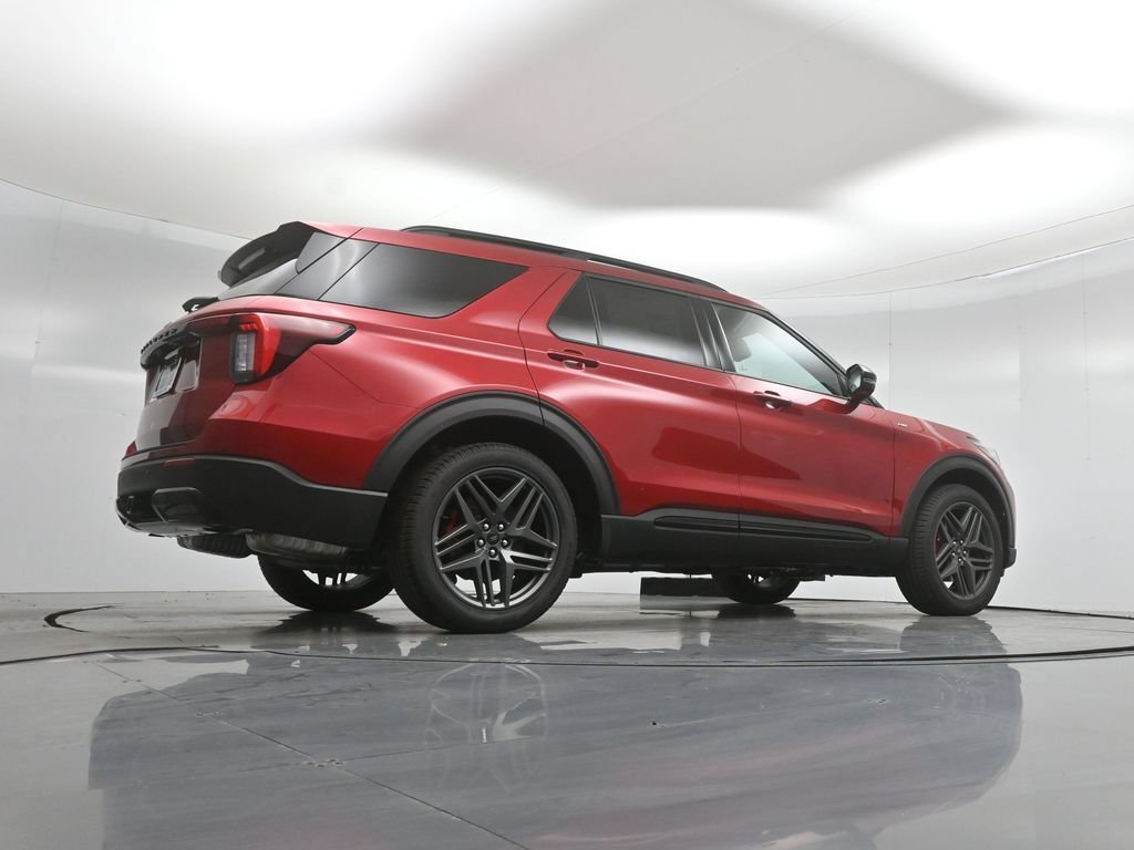 New 2026 Ford Explorer ST-Line w/ ST-Line Street Pack RWD image 50